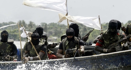 БИМКО: только совместные международные действия остановят рост числа пиратских нападений