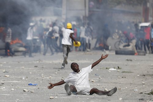 Порты Гаити небезопасны для судов