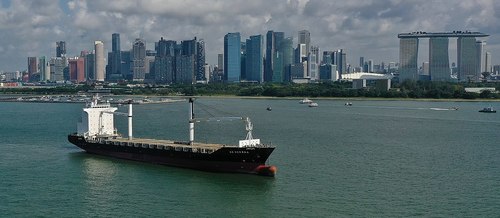 Сингапурский пролив по-прежнему небезопасен